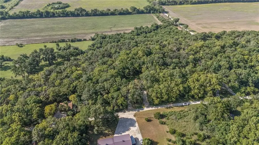 138 Spruce Drive, Linn Valley, KS 66040 - #3