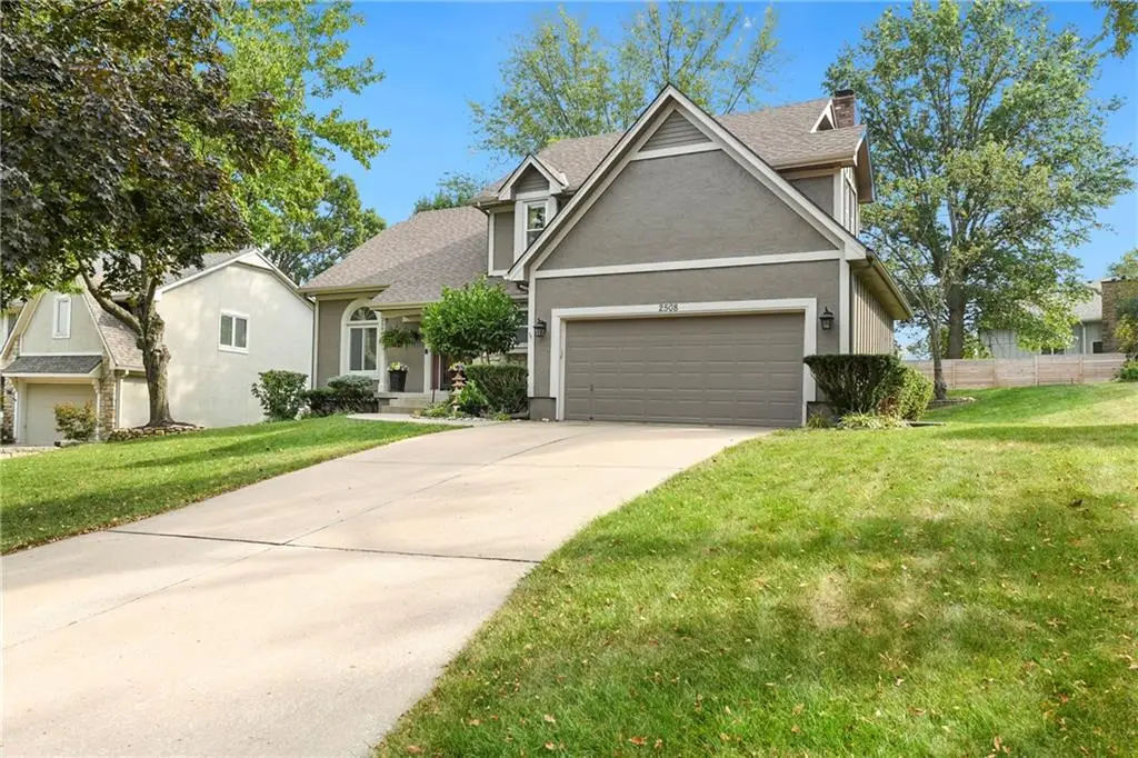 2508 NW Bent Tree Circle, Lees Summit, MO 64081 - #1