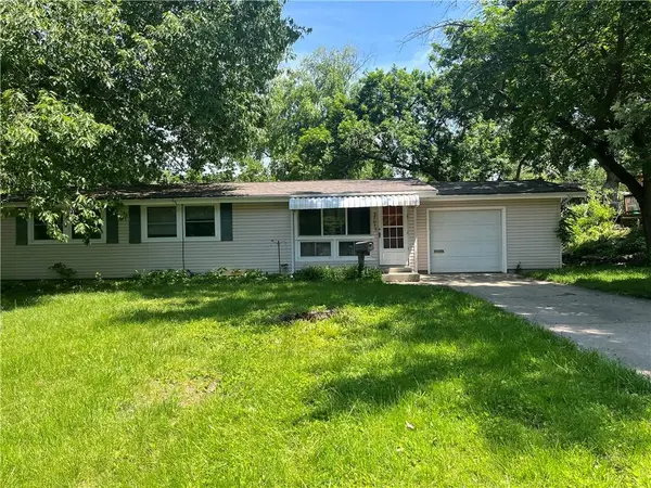5703 Euclid Avenue, Kansas City, MO 64130