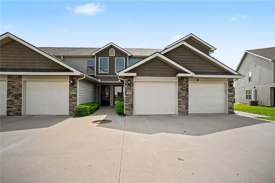 5417 N Hickory Street, Kansas City, MO 64118 - #2