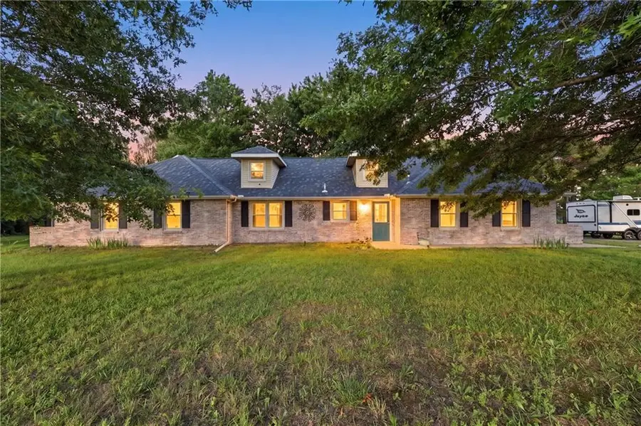 703 NE 102 P Road, Clinton, MO 64735 - #2
