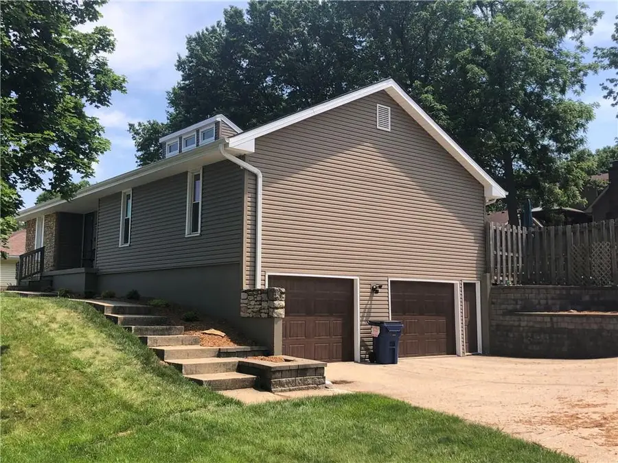 3101 NE 71st Terrace, Gladstone, MO 64119 - #2