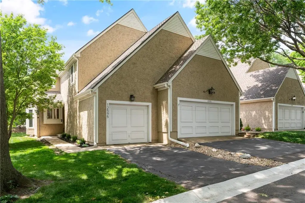 12595 Broadmoor Street, Overland Park, KS 66209 - #1