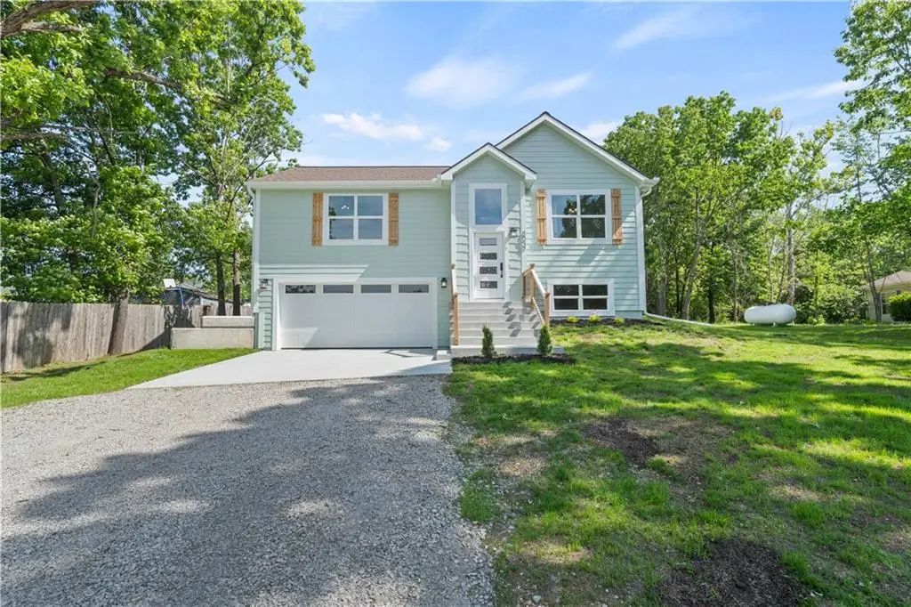 5037 Comanche Lane, McLouth, KS 66054 - #1