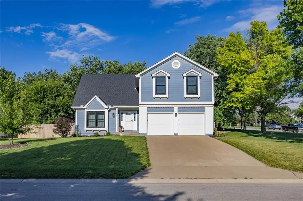 5421 Mccoy Street, Shawnee, KS 66226 - #1