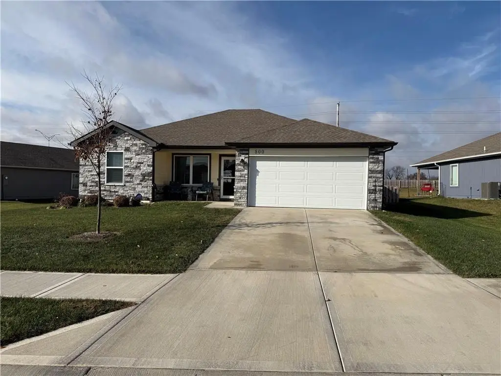 800 Bentley Drive, Belton, MO 64012 - #1