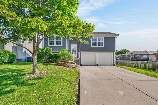 8605 NE 115th Terrace, Kansas City, MO 64157