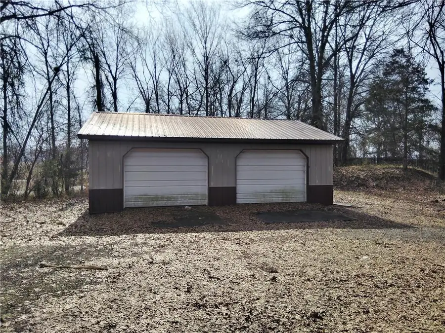 515 S 270th Street, Pittsburg, KS 66762 - #2