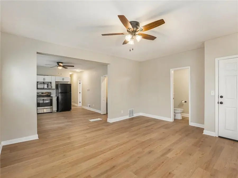 3636 Paseo Boulevard, Kansas City, MO 64109 - #3