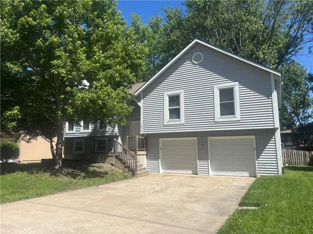 1312 E 153rd Street, Olathe, KS 66062 - #1