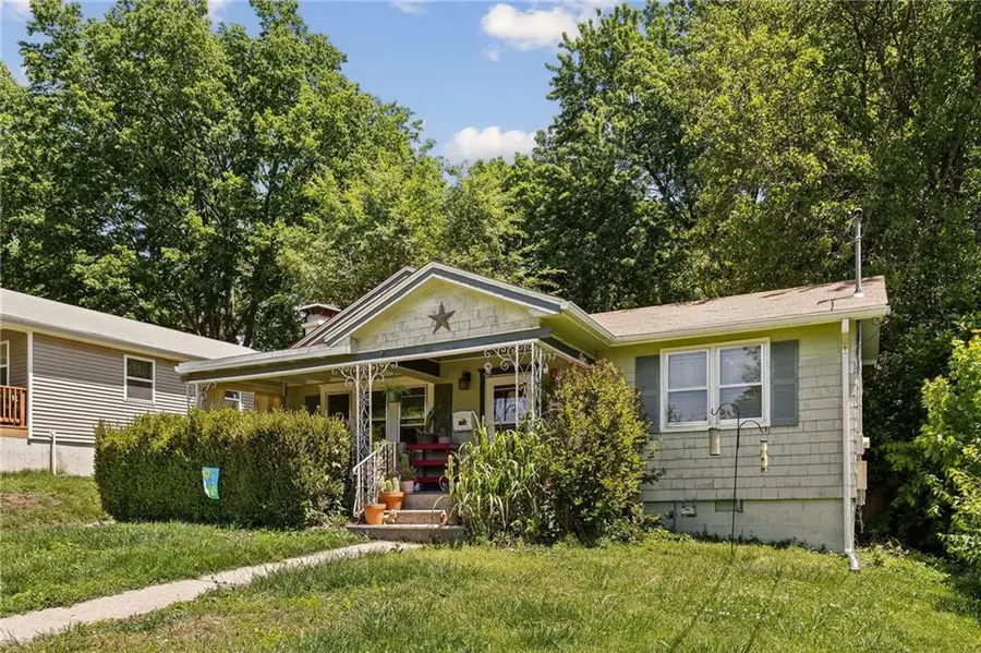 947 S Washington Street, Independence, MO 64050 - #2