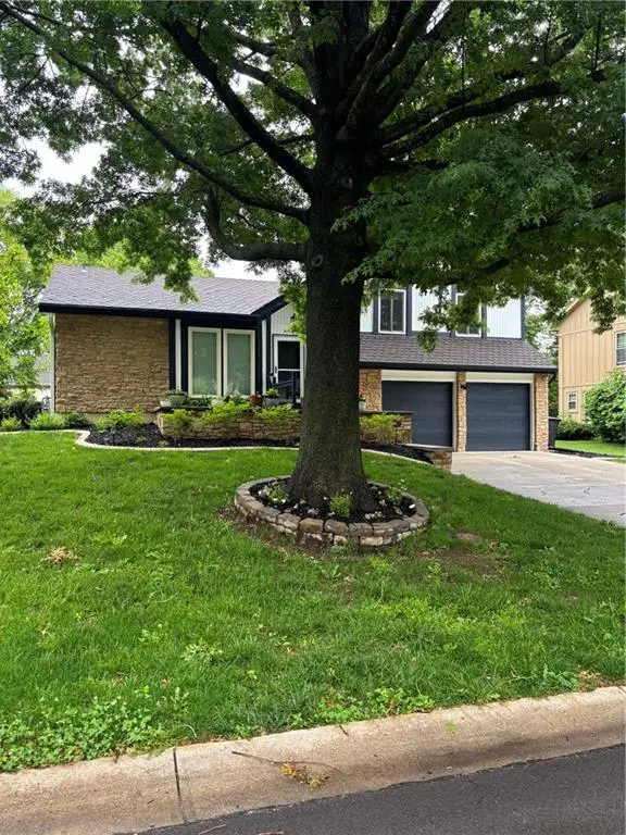 3507 NE Logwood Court, Lees Summit, MO 64064 - #2