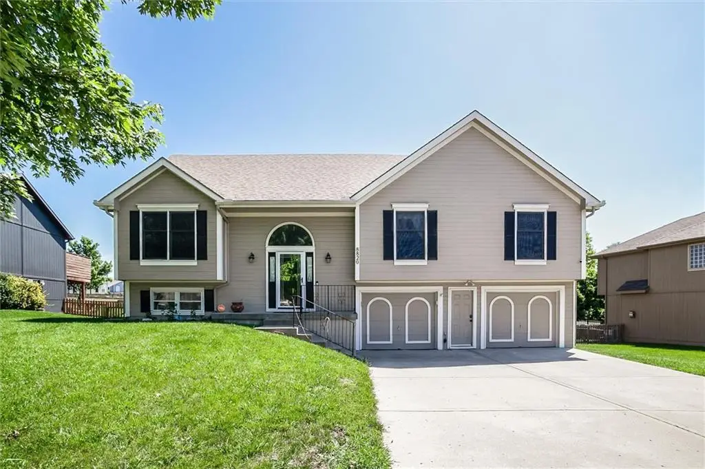 8820 NE 110th Street, Kansas City, MO 64157 - #1