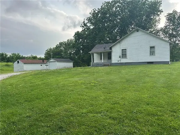 724 S Whitmer Street, Richmond, MO 64085