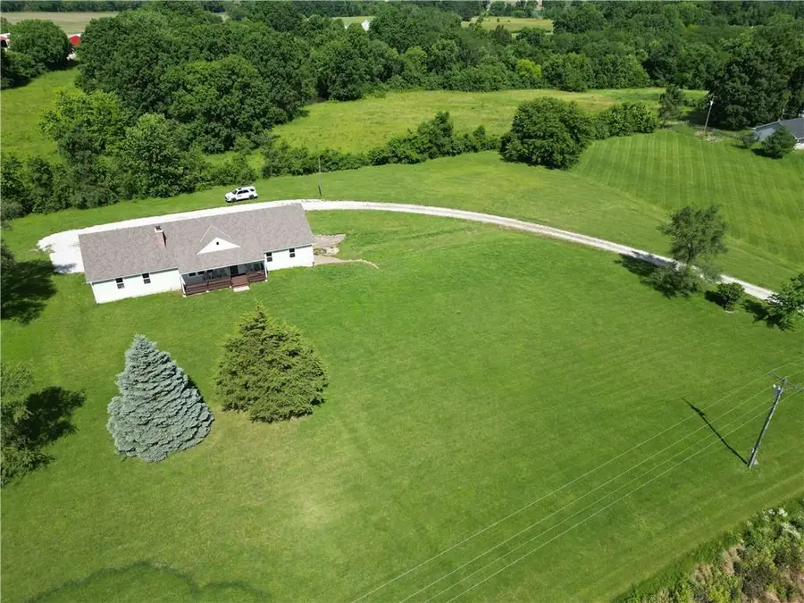 15095 Highway 13 Highway, Richmond, MO 64085 - #2