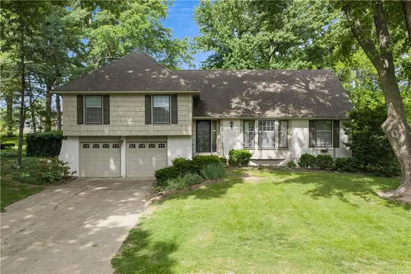 1705 N 1st Street, Blue Springs, MO 64014