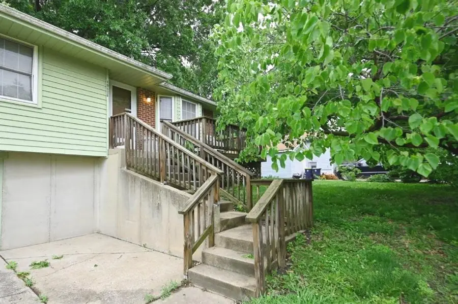 10526 N Walnut Street, Kansas City, MO 64155 - #3