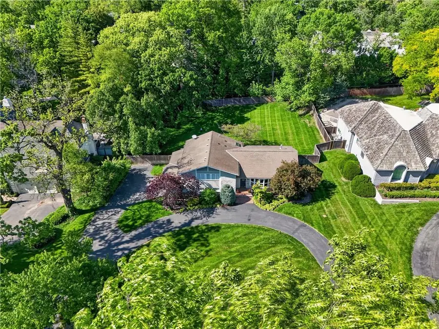 2724 W 63rd Street, Mission Hills, KS 66208 - #3