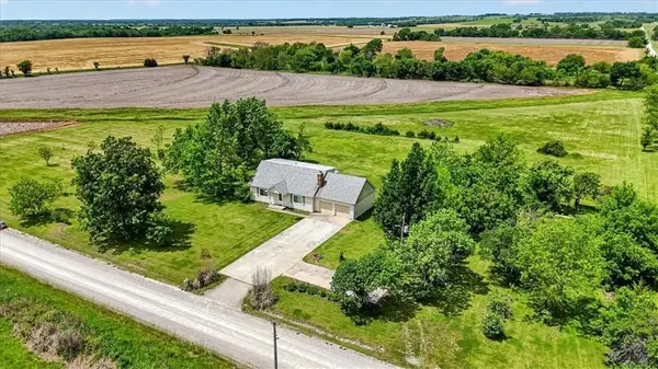 24960 Earnest Road, Osawatomie, KS 66064