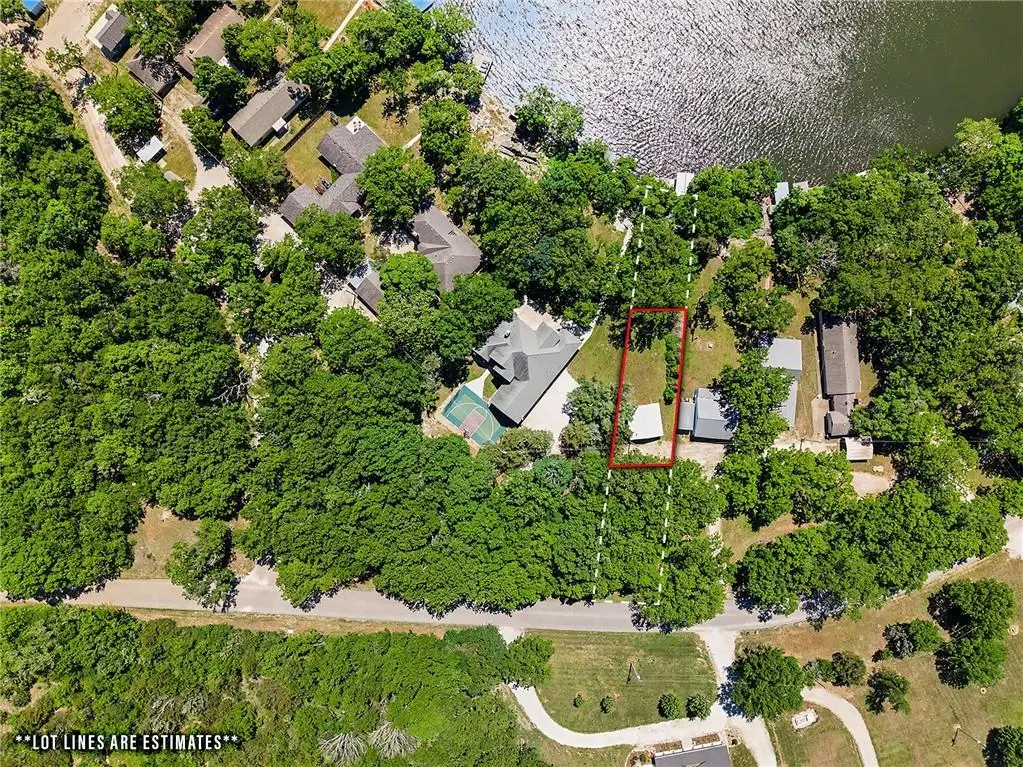 57 W Lake Road, Farlington, KS 66734 - #1