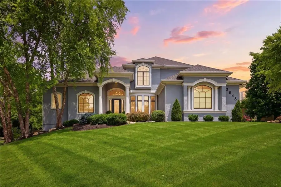 2848 W 138th Terrace, Leawood, KS 66224 - #2