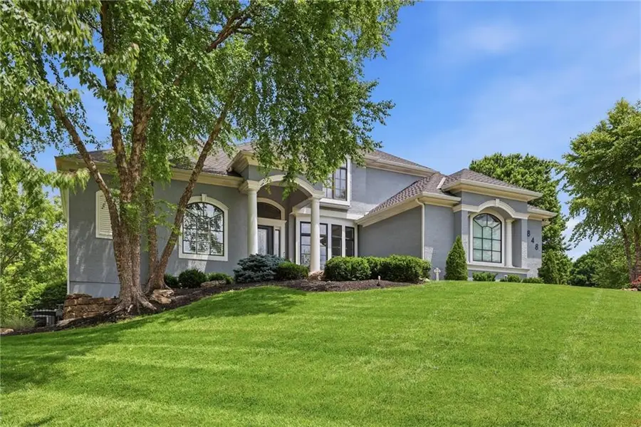 2848 W 138th Terrace, Leawood, KS 66224 - #3