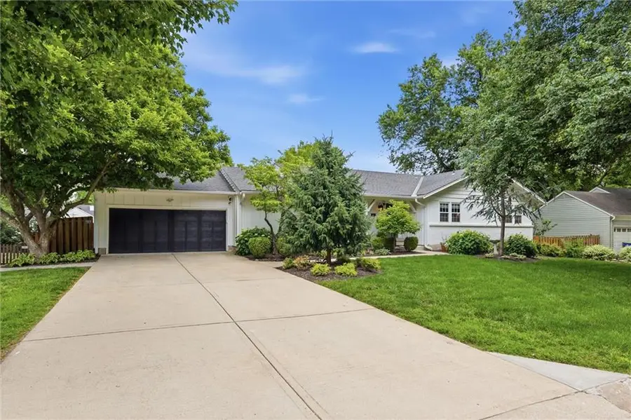 9531 Catalina Street, Overland Park, KS 66207 - #3