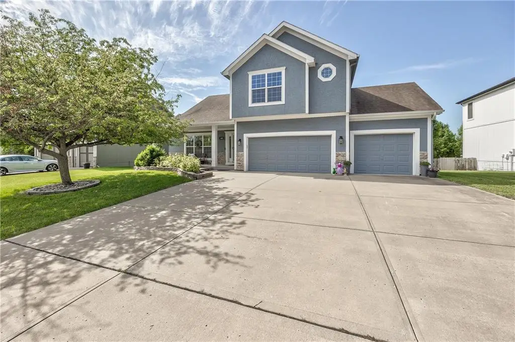 4605 NE 105th Street, Kansas City, MO 64156 - #1