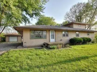 22211 E Blue Mills Road, Independence, MO 64058