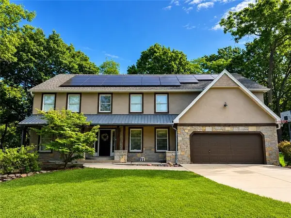 9304 NW 77th Street, Weatherby Lake, MO 64152