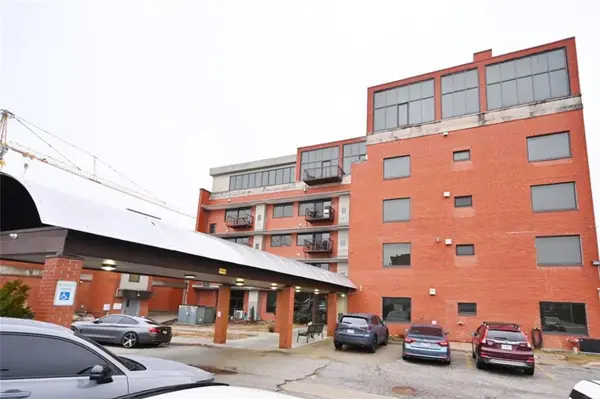 2940 Baltimore Avenue #1209, Kansas City, MO 64108