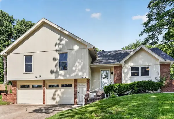 926 NE 87th Terrace, Kansas City, MO 64155