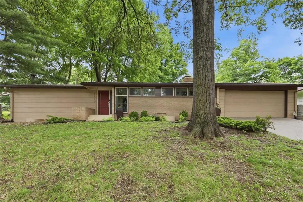 6609 Nall Drive, Mission, KS 66202 - #1