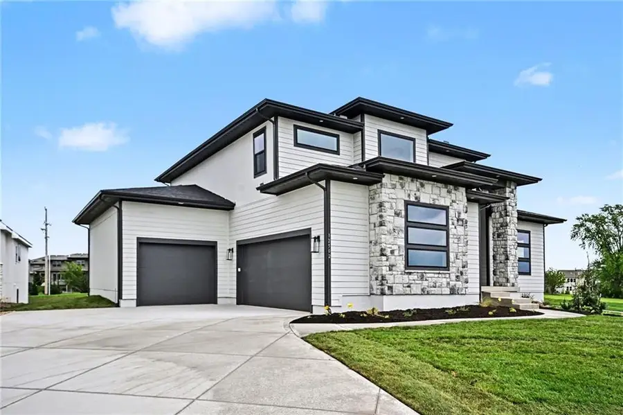 12502 W 183rd Terrace, Overland Park, KS 66013 - #3