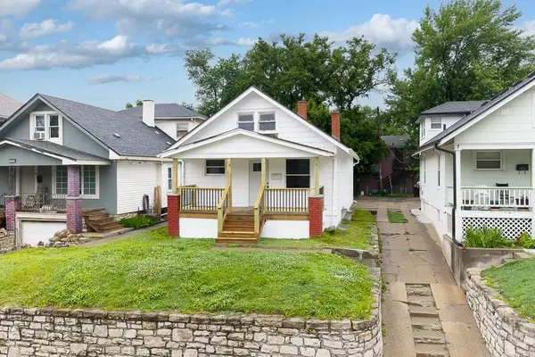 1912 Park Drive, Kansas City, KS 66102