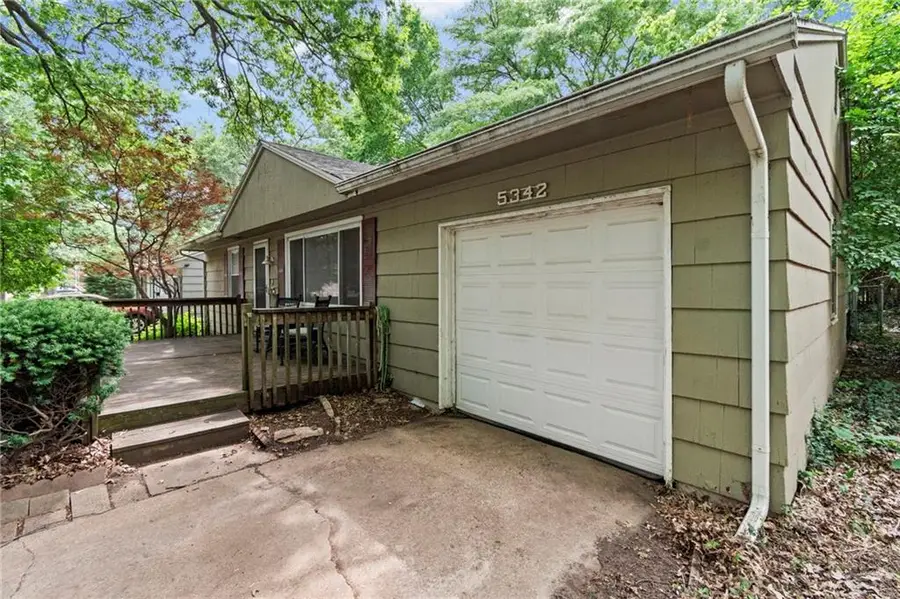 5342 Horton Street, Mission, KS 66202 - #3