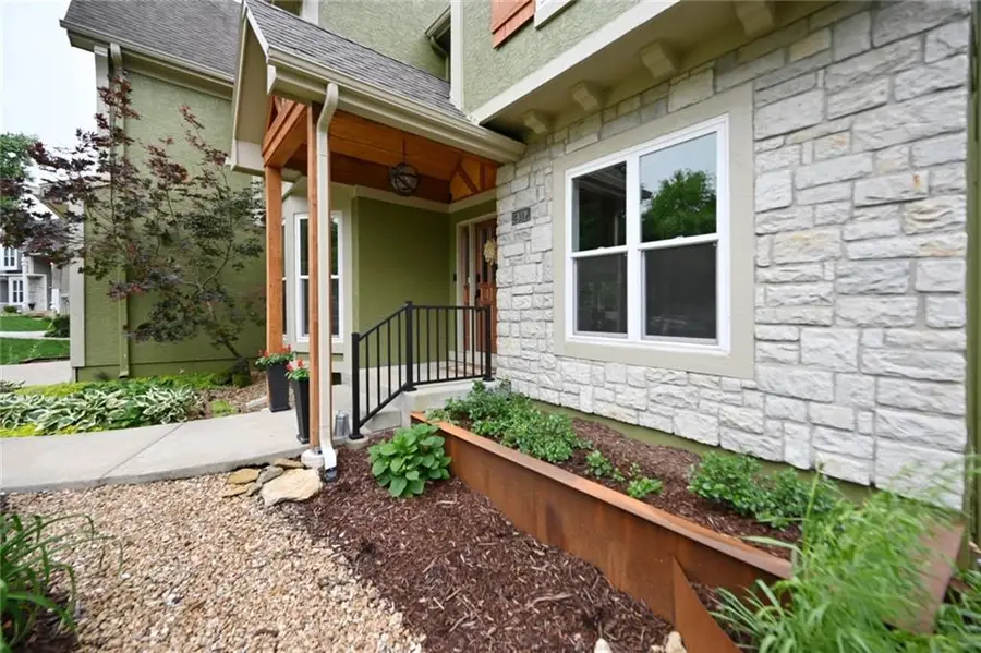 4317 NW 63rd Terrace, Kansas City, MO 64151 - #3
