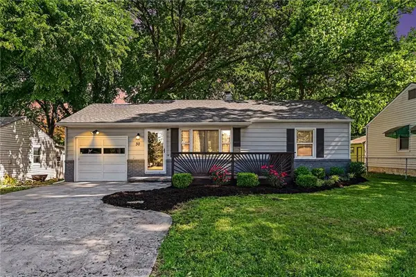 30 S Village Drive, Liberty, MO 64068