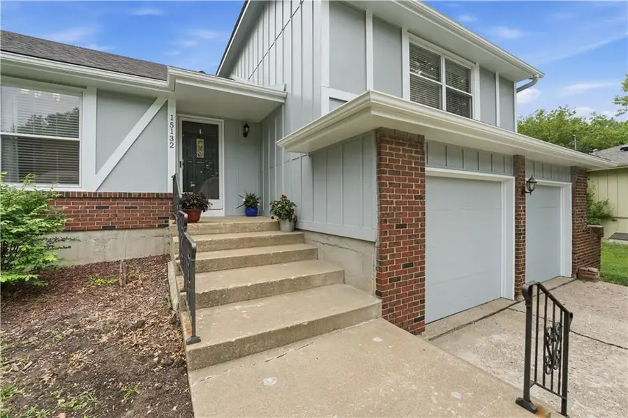 15132 S Locust Street, Olathe, KS 66062 - #2