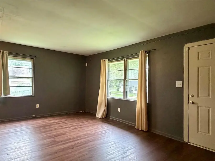 5117 Forest Avenue, Kansas City, KS 66106 - #2