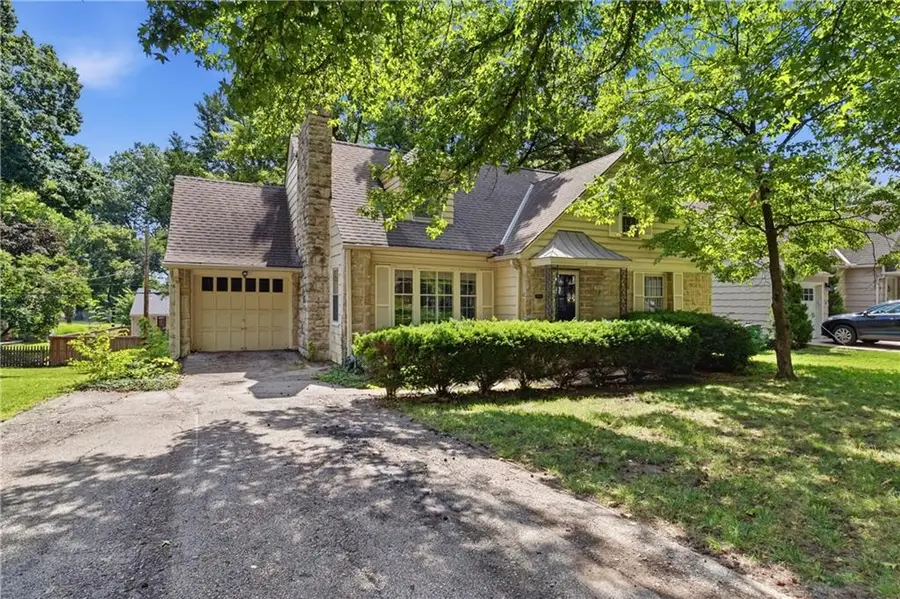5325 Norwood Street, Fairway, KS 66205 - #3