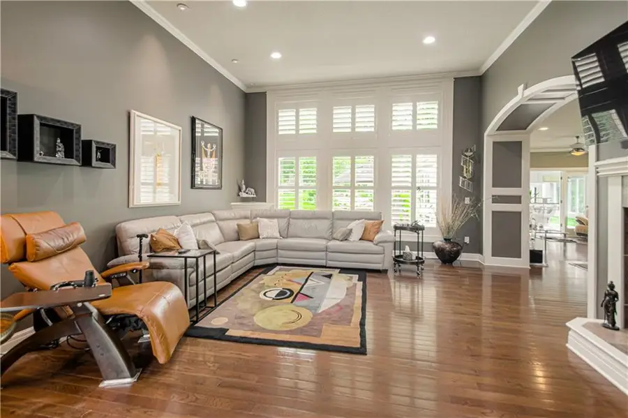 14361 Manor Court, Leawood, KS 66224 - #2