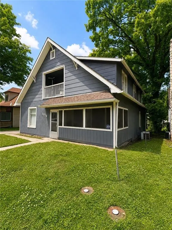 1013 S 4th Street, Leavenworth, KS 66048 - #2
