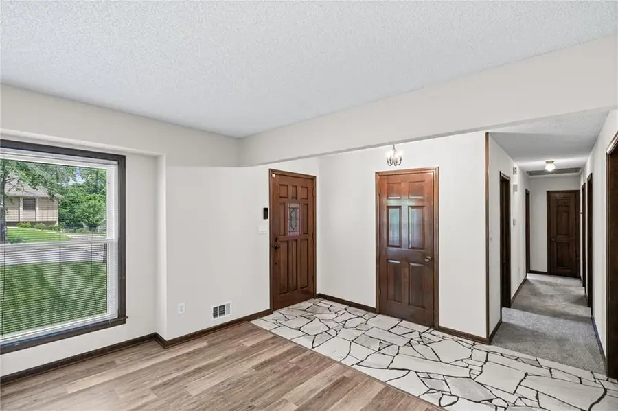 12115 E 61st Street, Kansas City, MO 64133 - #3