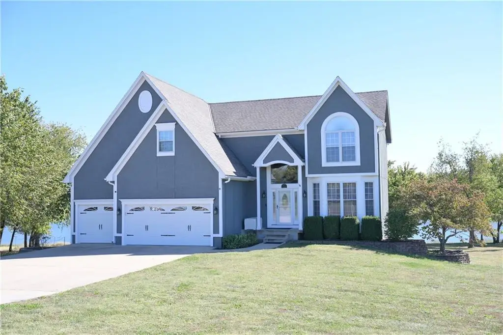 3495 W 222nd Street, Bucyrus, KS 66013 - #1