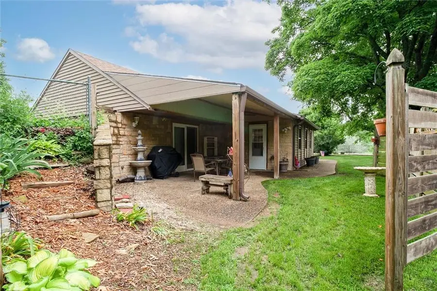 18345 Nottingham Court, Basehor, KS 66007 - #2