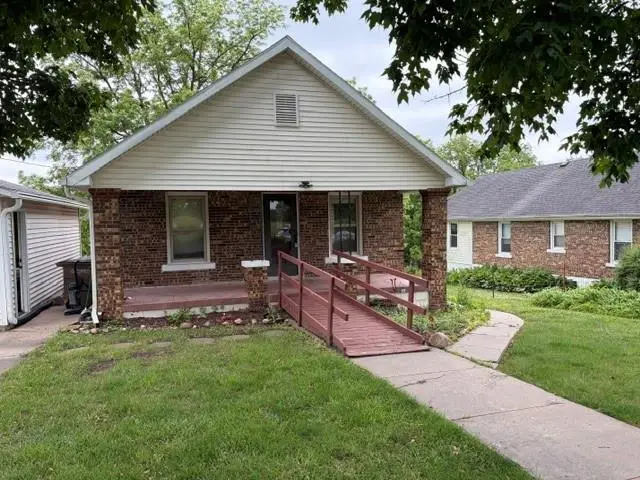 1300 John Street, Atchison, KS 66002 - #2