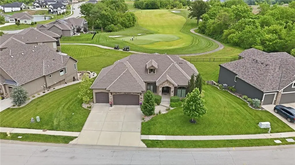 906 Creekmoor Drive, Raymore, MO 64083 - #1
