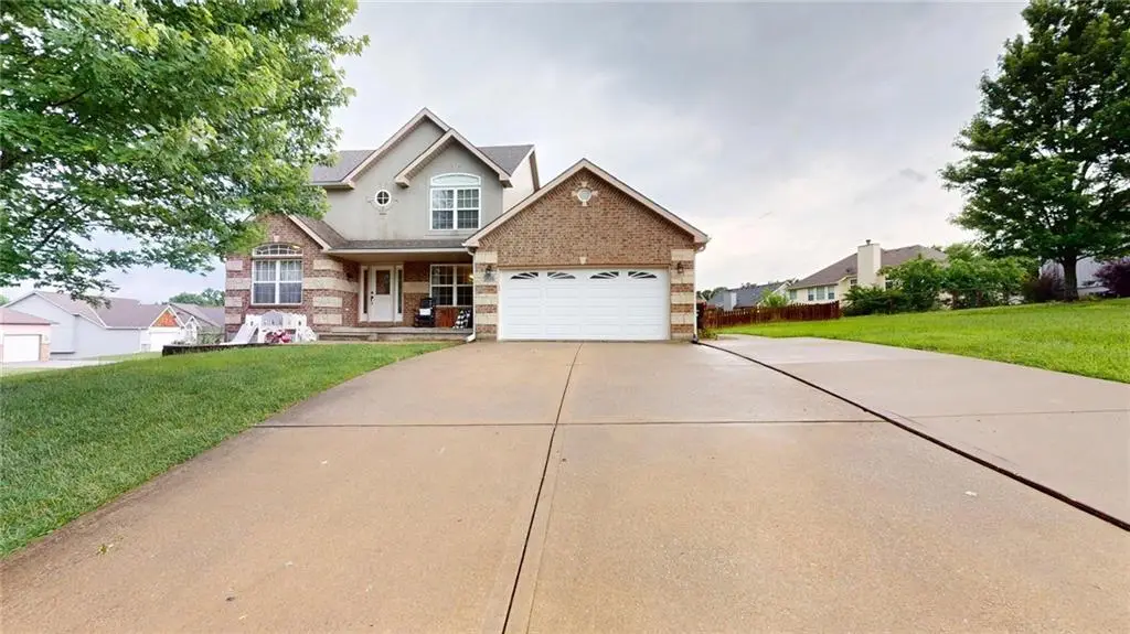 1404 Nottingham Drive, Warrensburg, MO 64093 - #1
