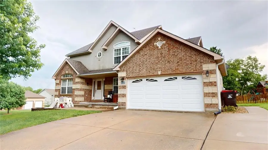 1404 Nottingham Drive, Warrensburg, MO 64093 - #3